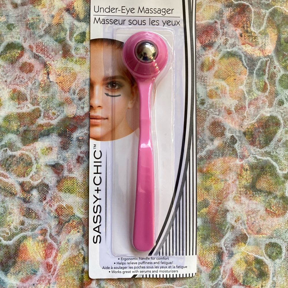 NIP Under Eye Massager Pink Sassy + Chic 🌸💗🌸